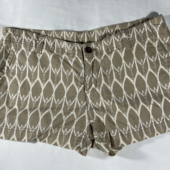 The North Face womens maywood tan white geometric linen 2.5" shorts - size 8 - Picture 1 of 10